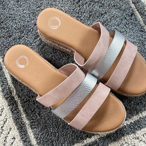Womens sandals
